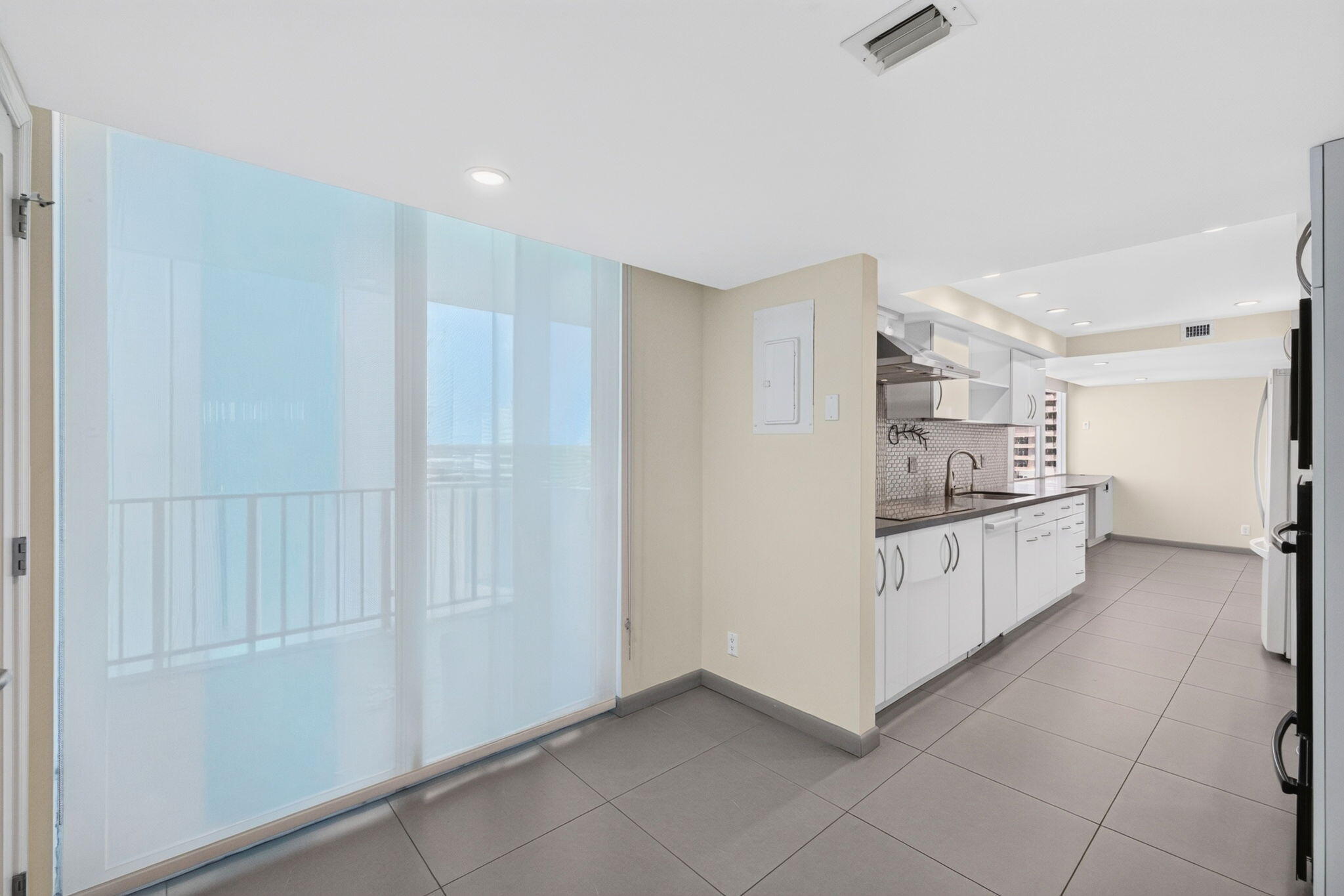 777 Bayshore Dr #701 Fort Lauderdale, FL 33304