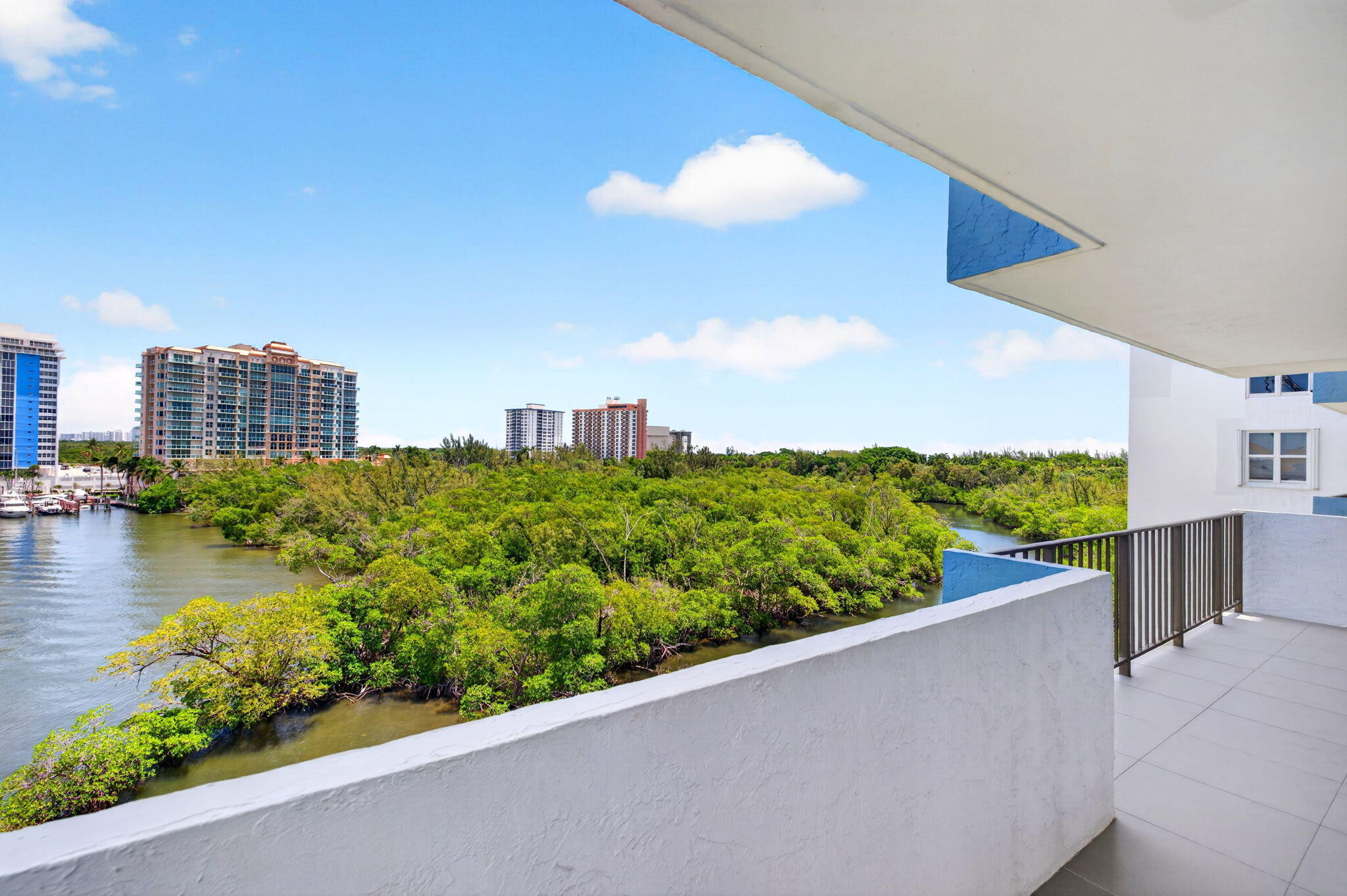 777 Bayshore Dr #701 Fort Lauderdale, FL 33304