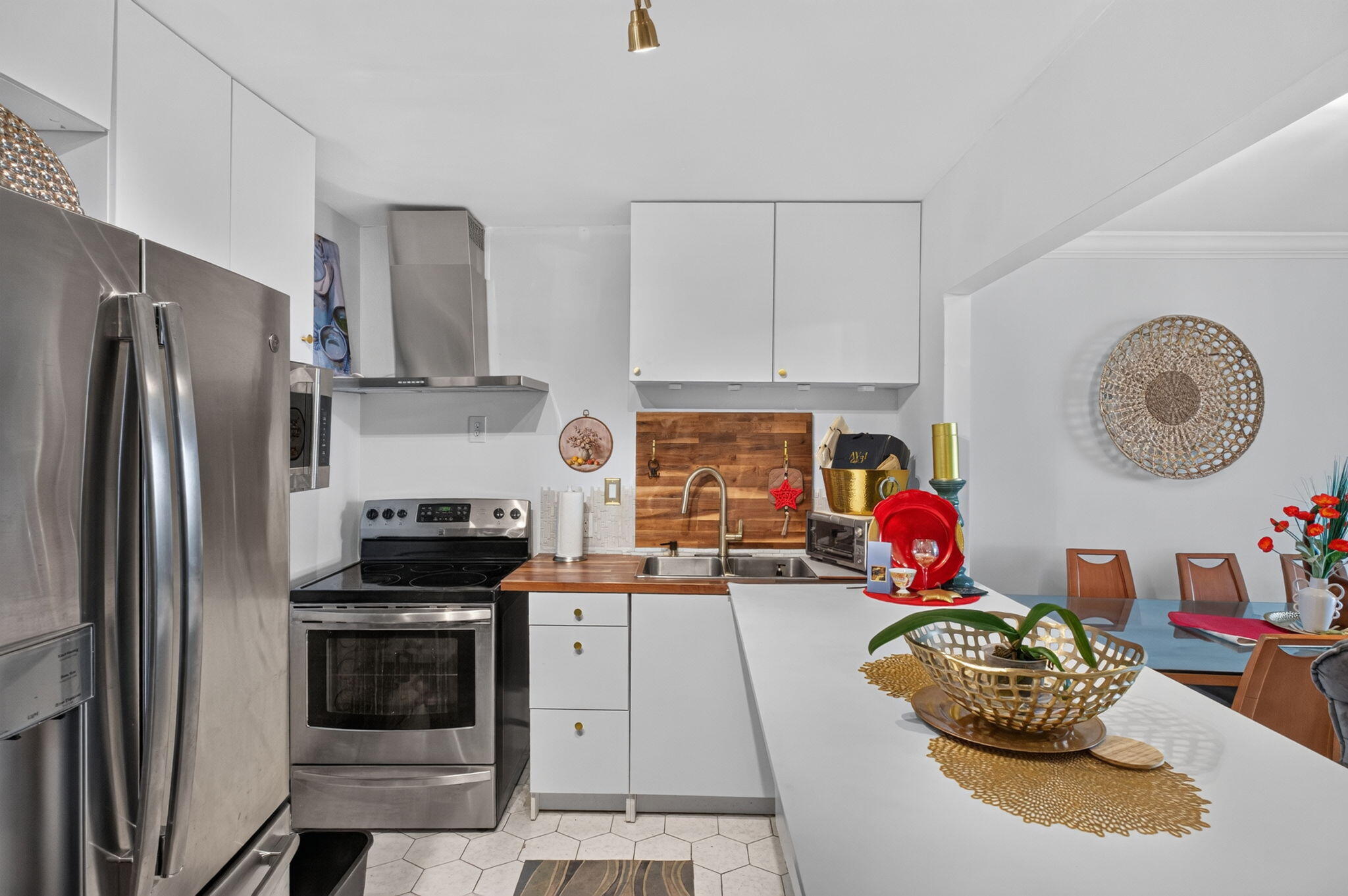 image Arlen House East15