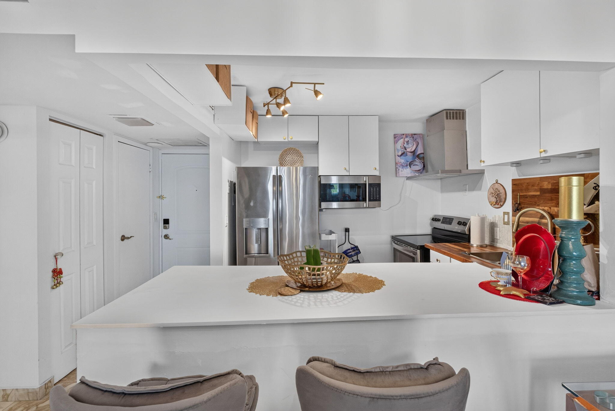 image Arlen House East16