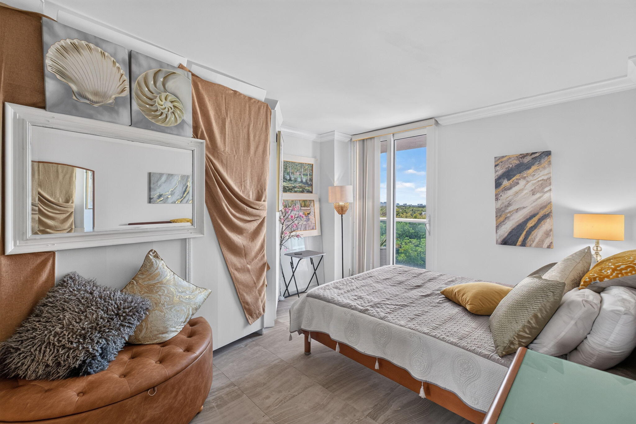 image Arlen House East34