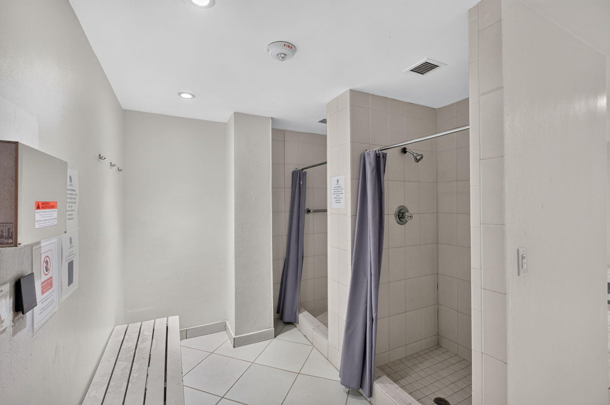 image Arlen House East45