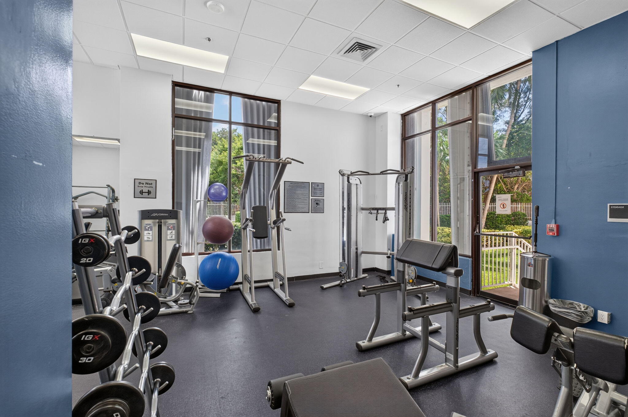 image Arlen House East49