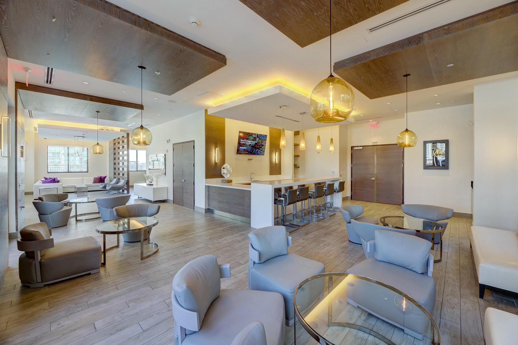 image Nine at Mary Brickell Village27