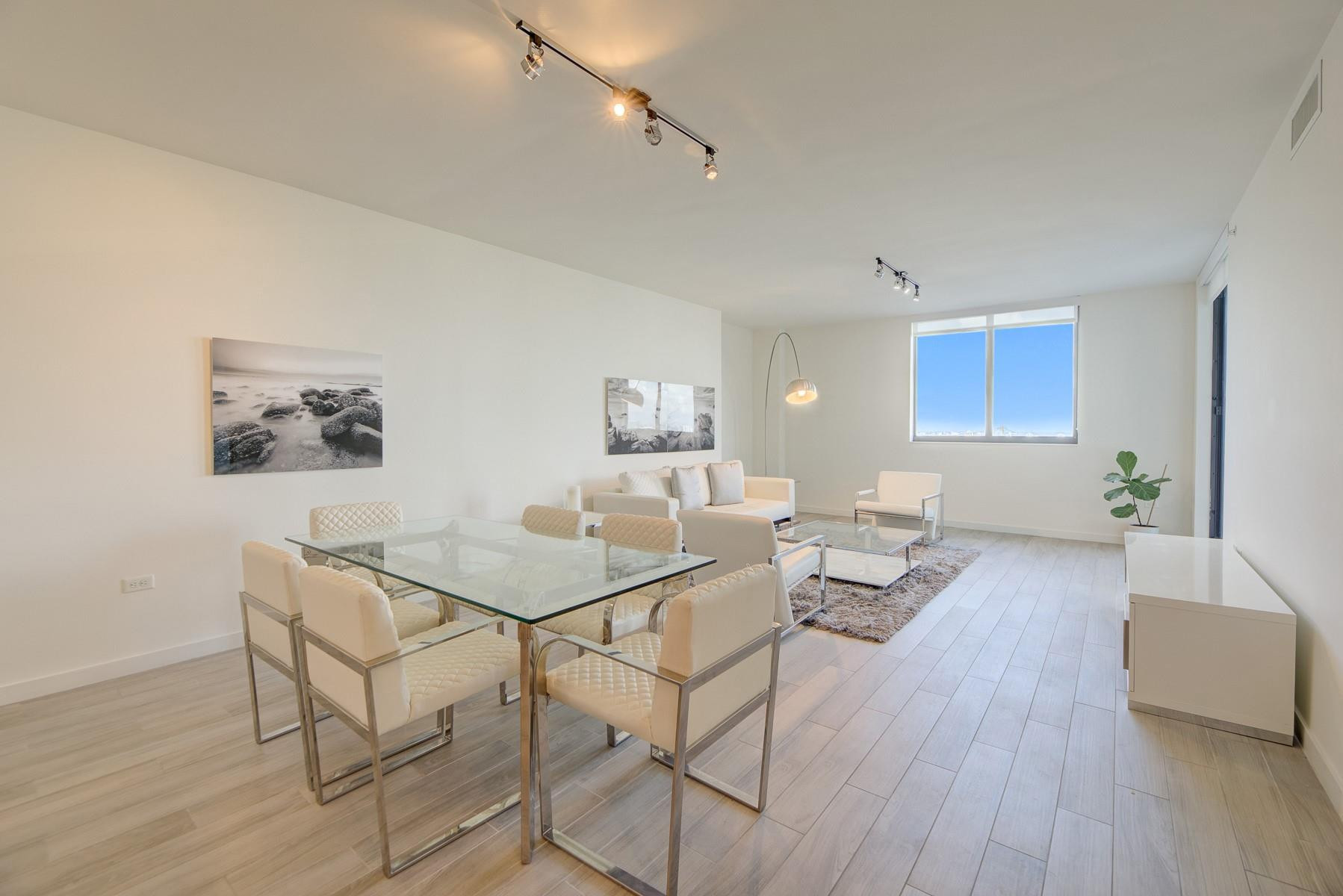 image Nine at Mary Brickell Village4