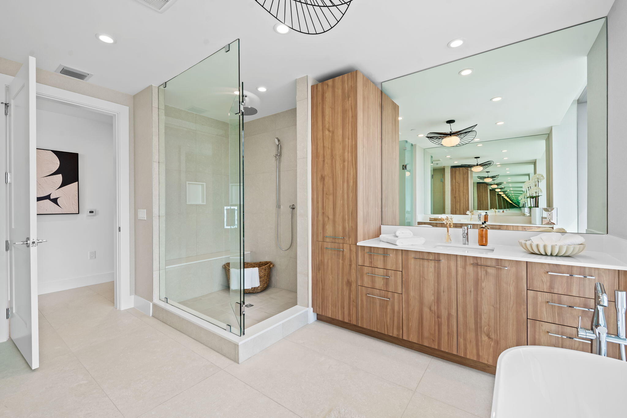 153 N Seabreeze Blvd #602 Fort Lauderdale, FL 33304
