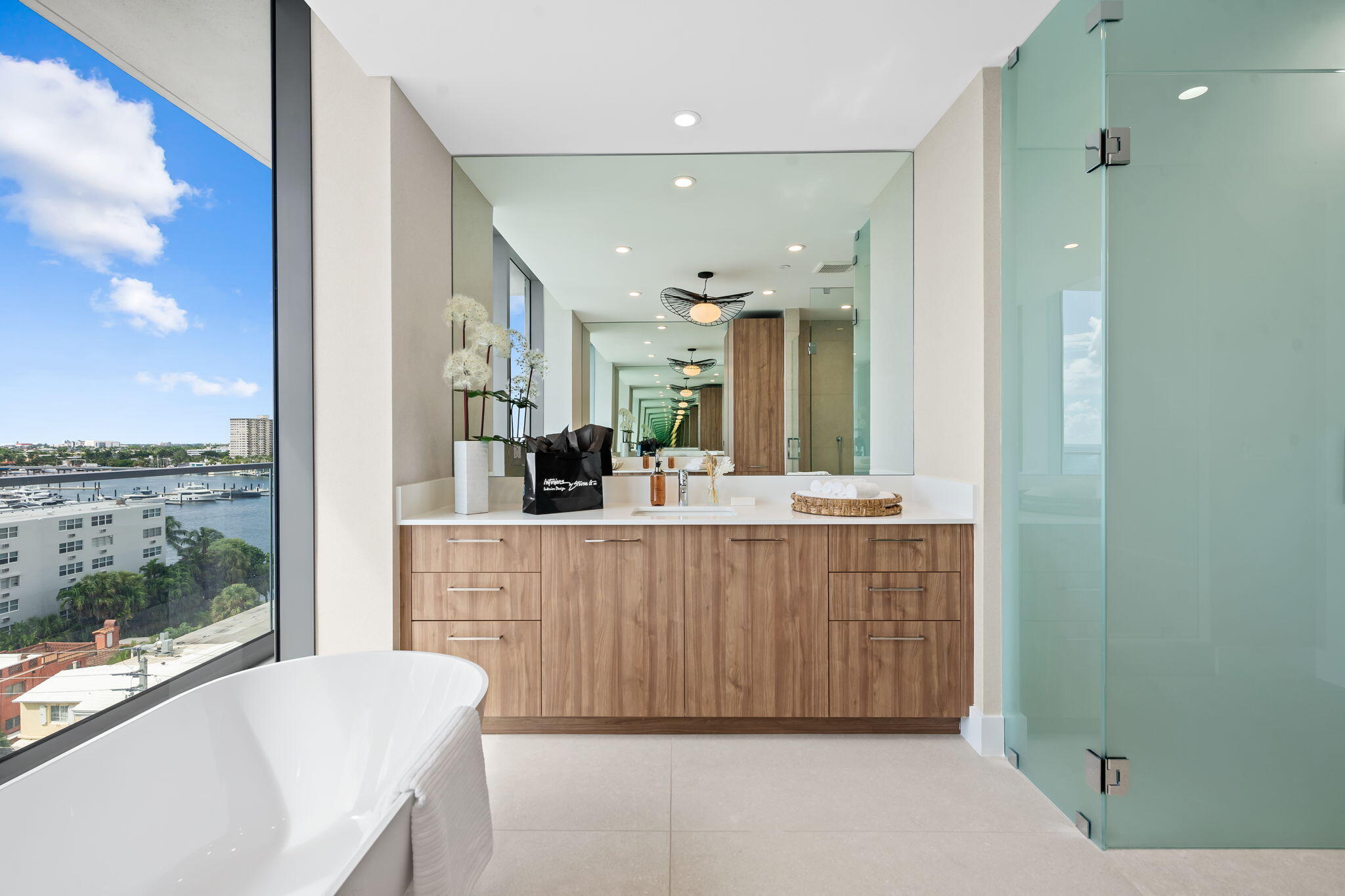 153 N Seabreeze Blvd #602 Fort Lauderdale, FL 33304