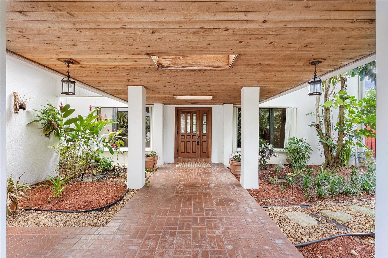 1240 SW 14th Ave Fort Lauderdale, FL 33312 1240 SW 14th Ave Fort Lauderdale, FL 33312
