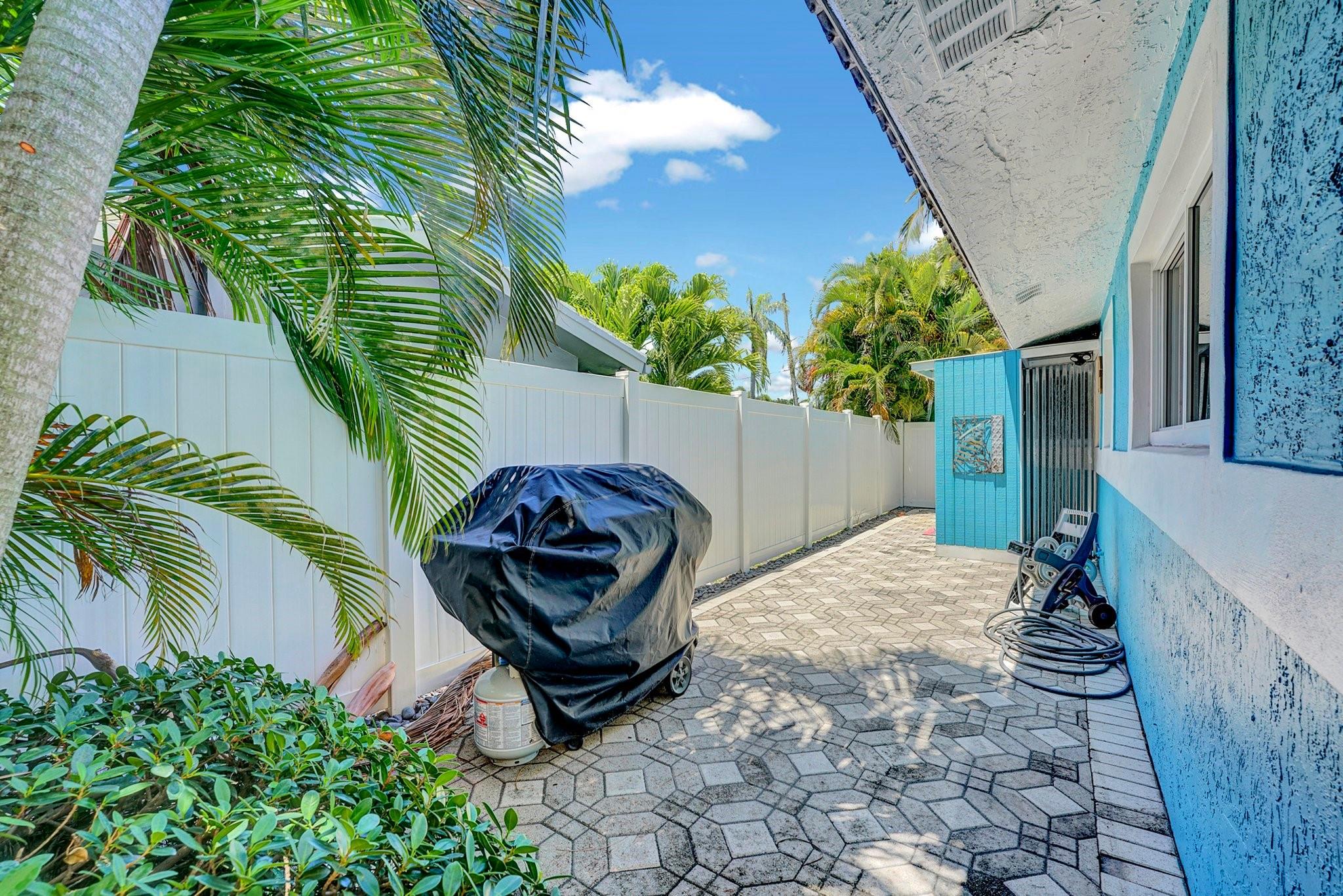 3488 NE 19th Ave,Oakland Park, FL 33306
