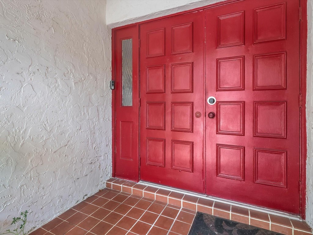 6171 SW 6th Margate, FL 33068