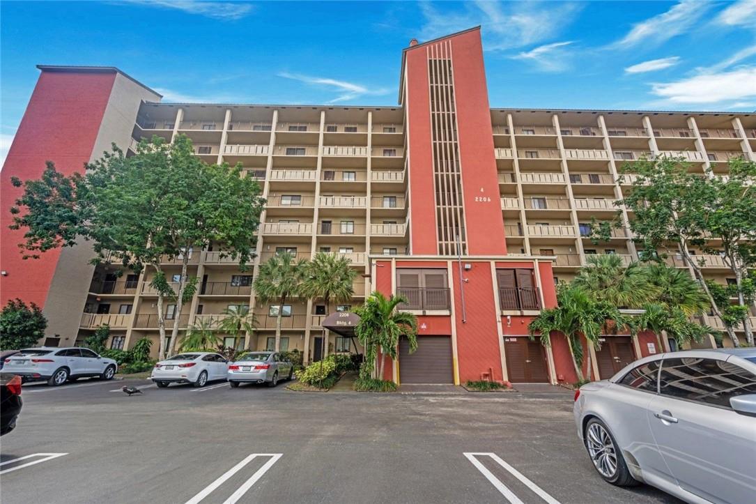 2206 S Cypress Bnd Dr #208