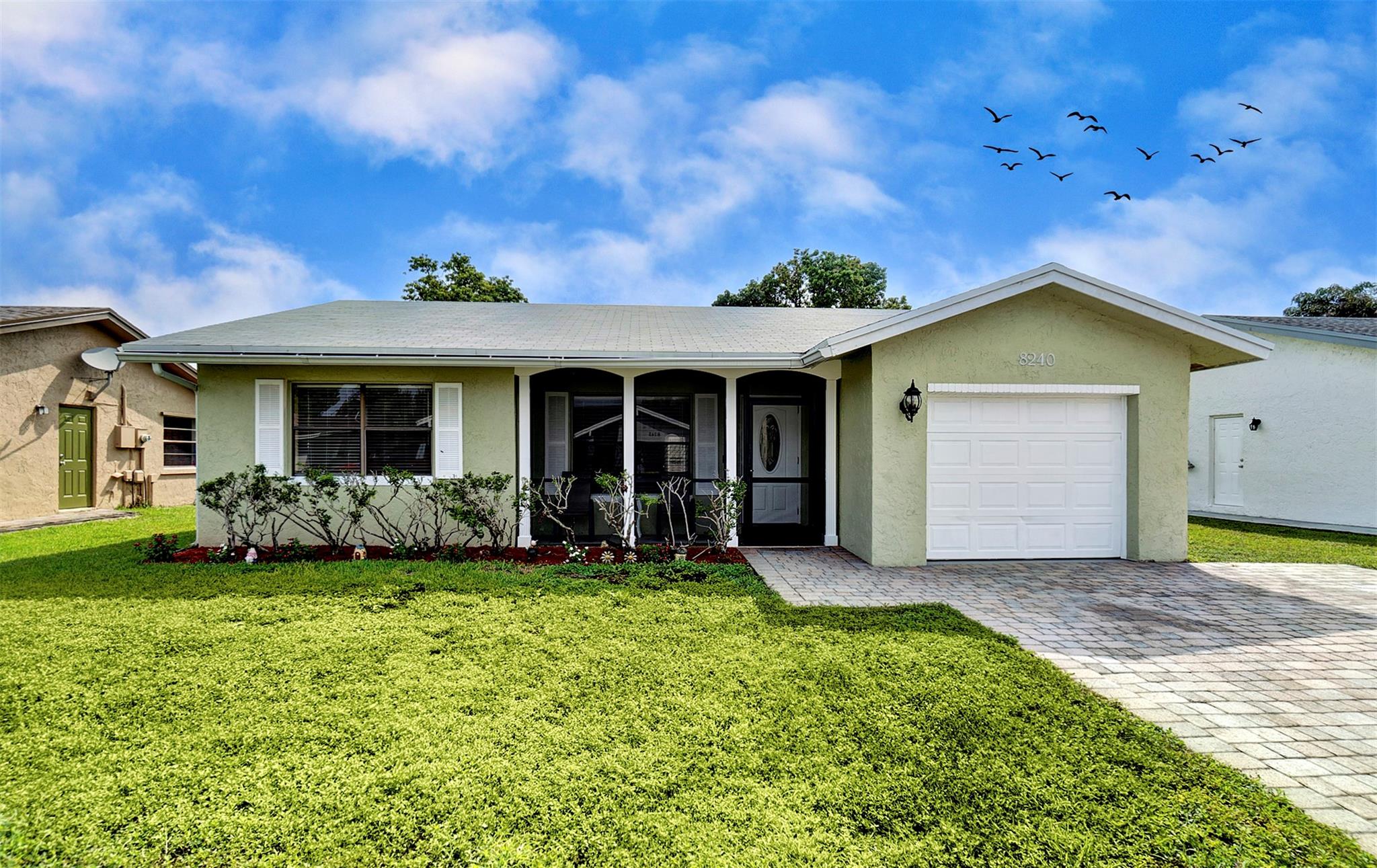 8240 NW 94th Ave