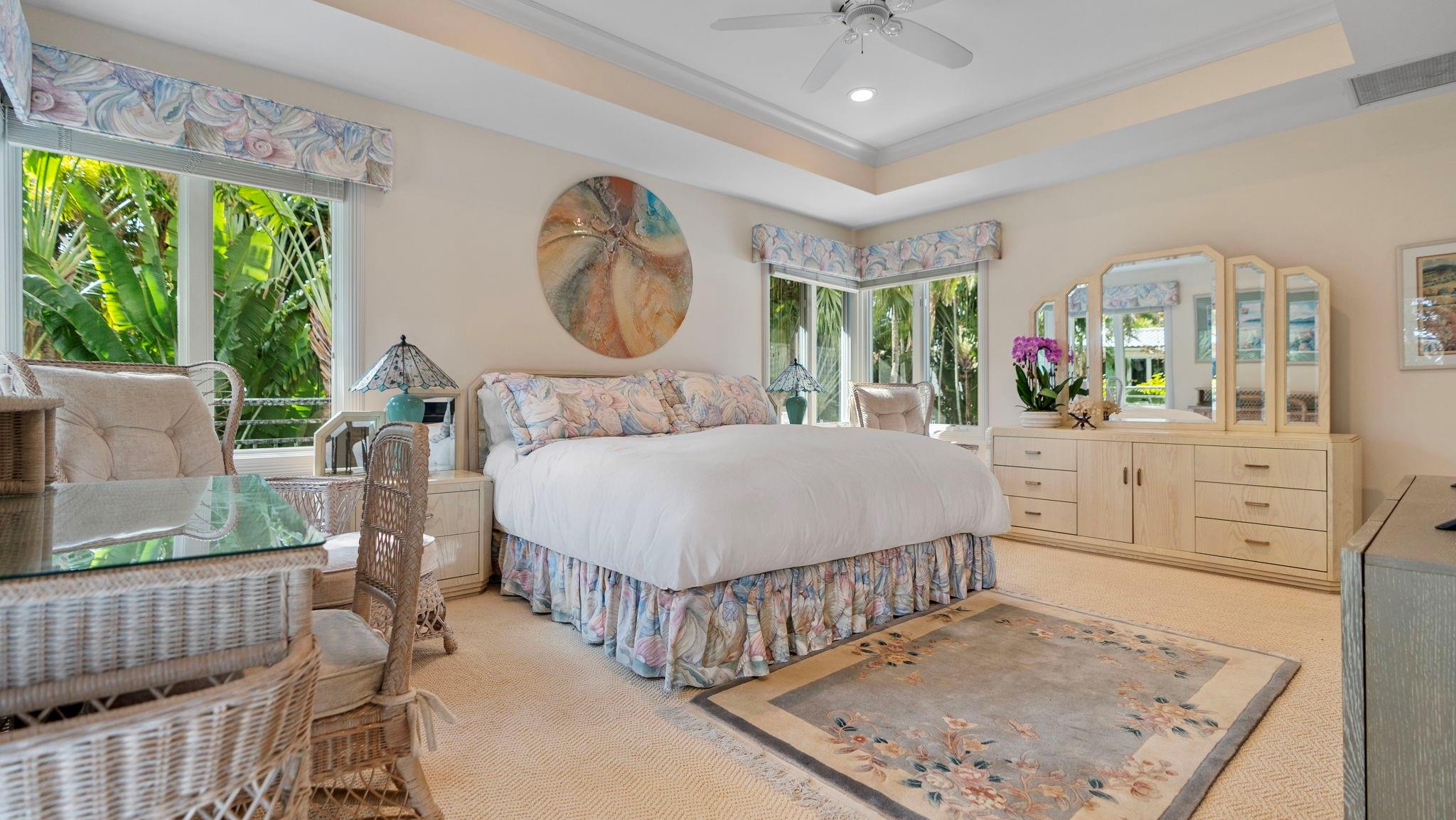 615 Idlewyld Dr Fort Lauderdale, FL 33301