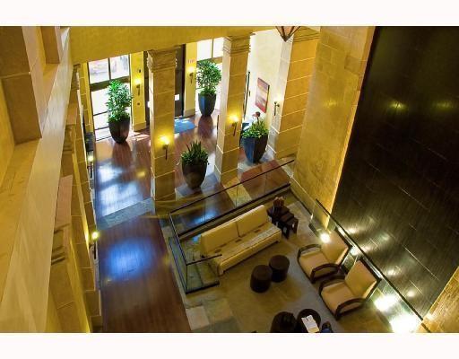 image Sayan Condo2