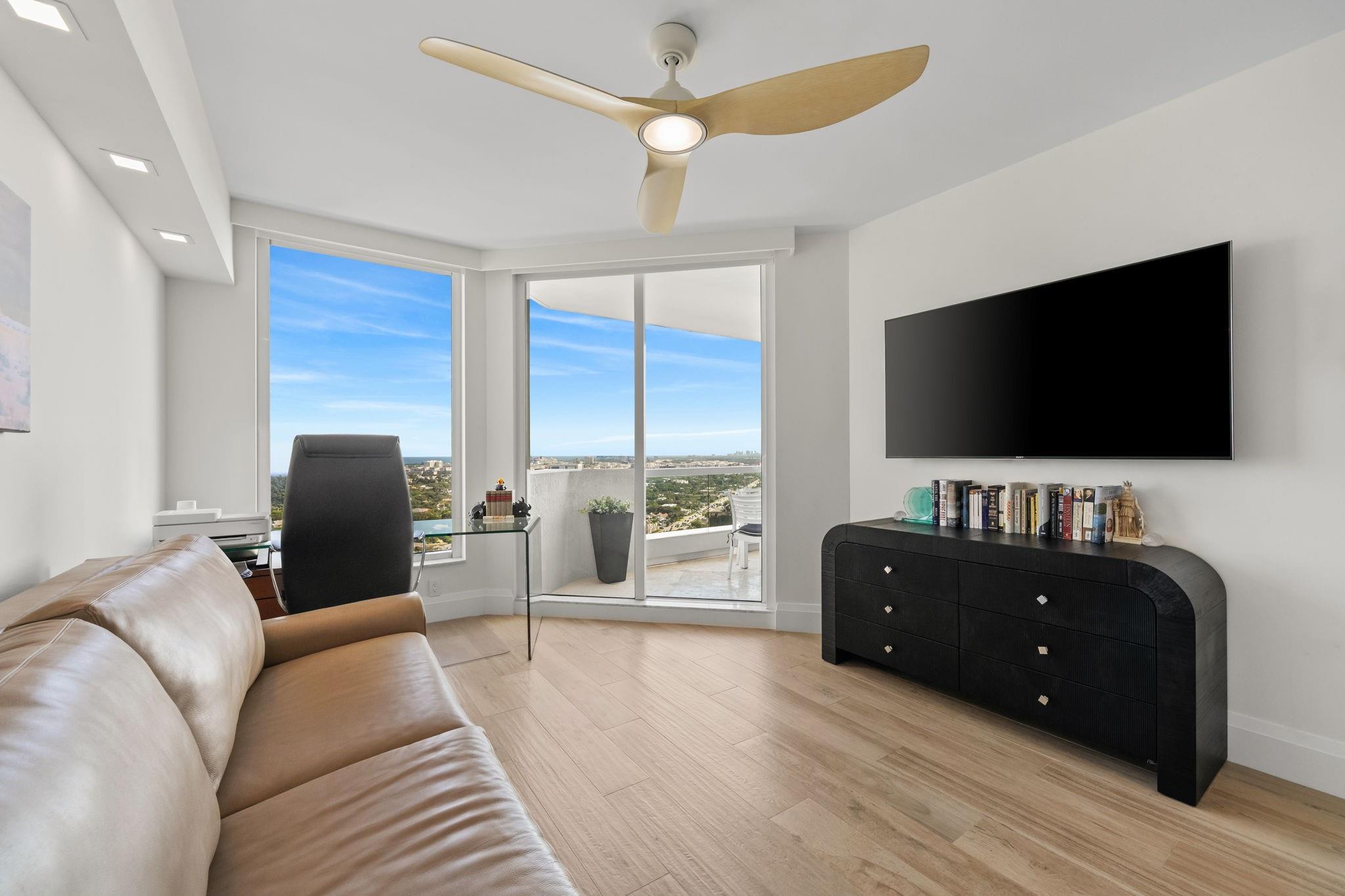 411 N New Riv Dr #2805 Fort Lauderdale, FL 33301