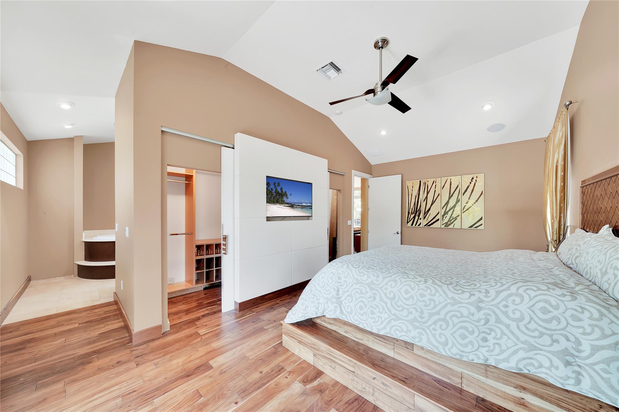 2631 Okeechobee Ln Fort Lauderdale, FL 33312