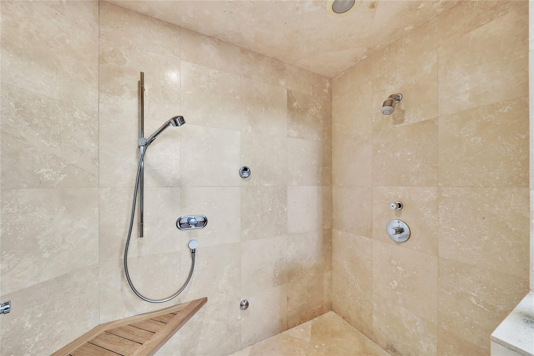 2631 Okeechobee Ln Fort Lauderdale, FL 33312