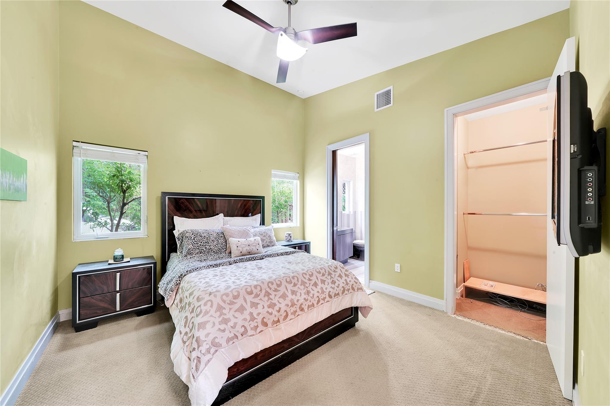 2631 Okeechobee Ln Fort Lauderdale, FL 33312