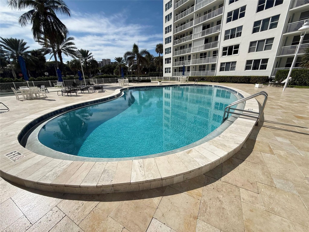 201 N Ocean Blvd #506 Pompano Beach, FL 33062