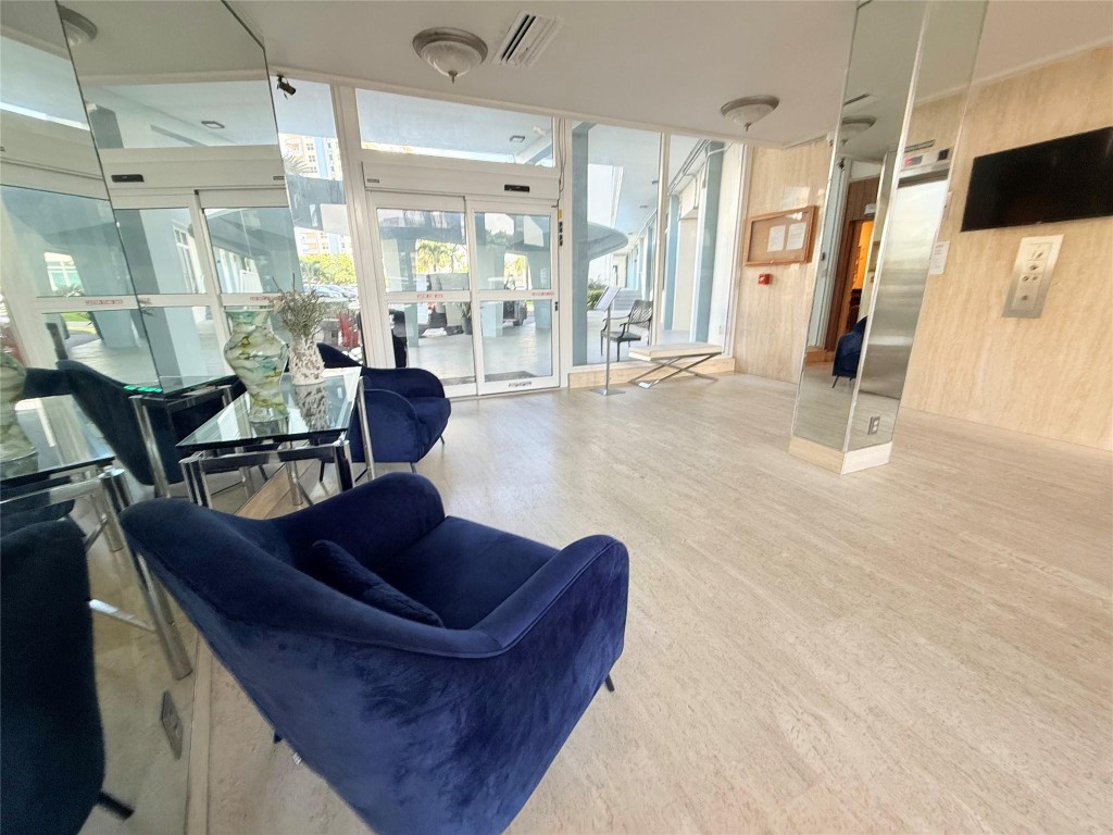 201 N Ocean Blvd #506 Pompano Beach, FL 33062