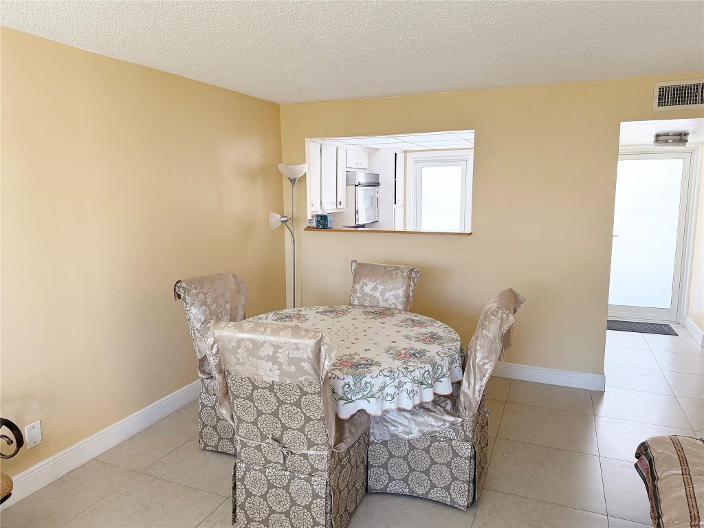 201 N Ocean Blvd #506 Pompano Beach, FL 33062