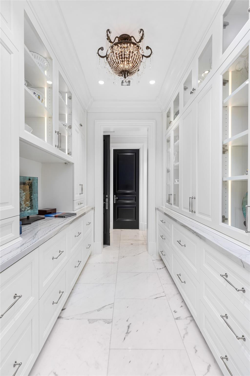 2430 Del Lago Fort Lauderdale, FL 33316
