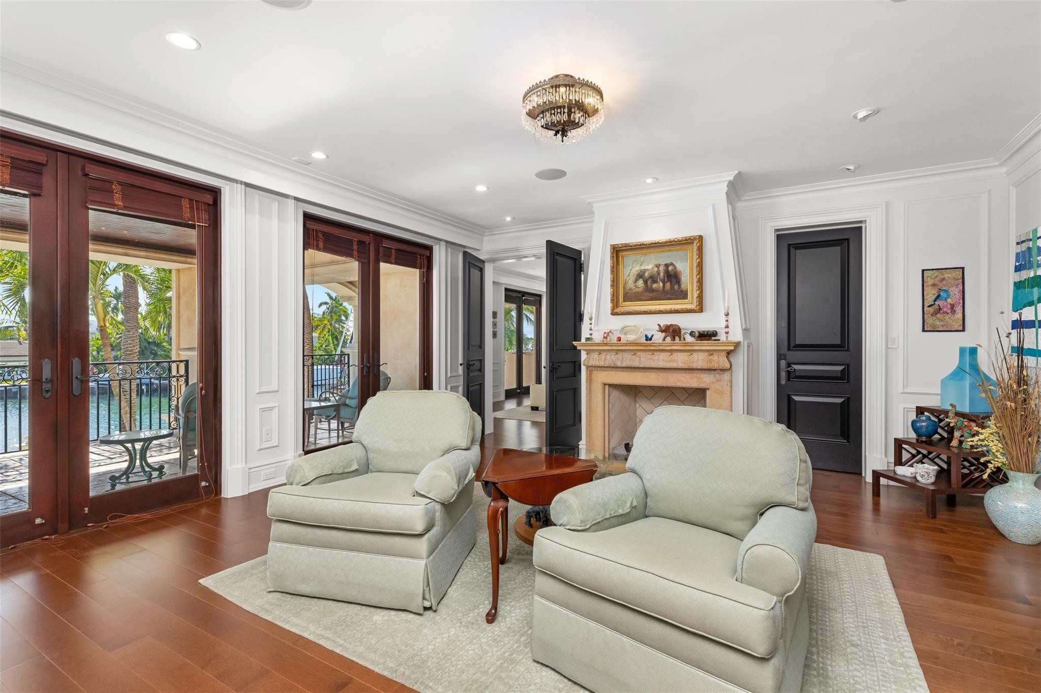 2430 Del Lago Fort Lauderdale, FL 33316
