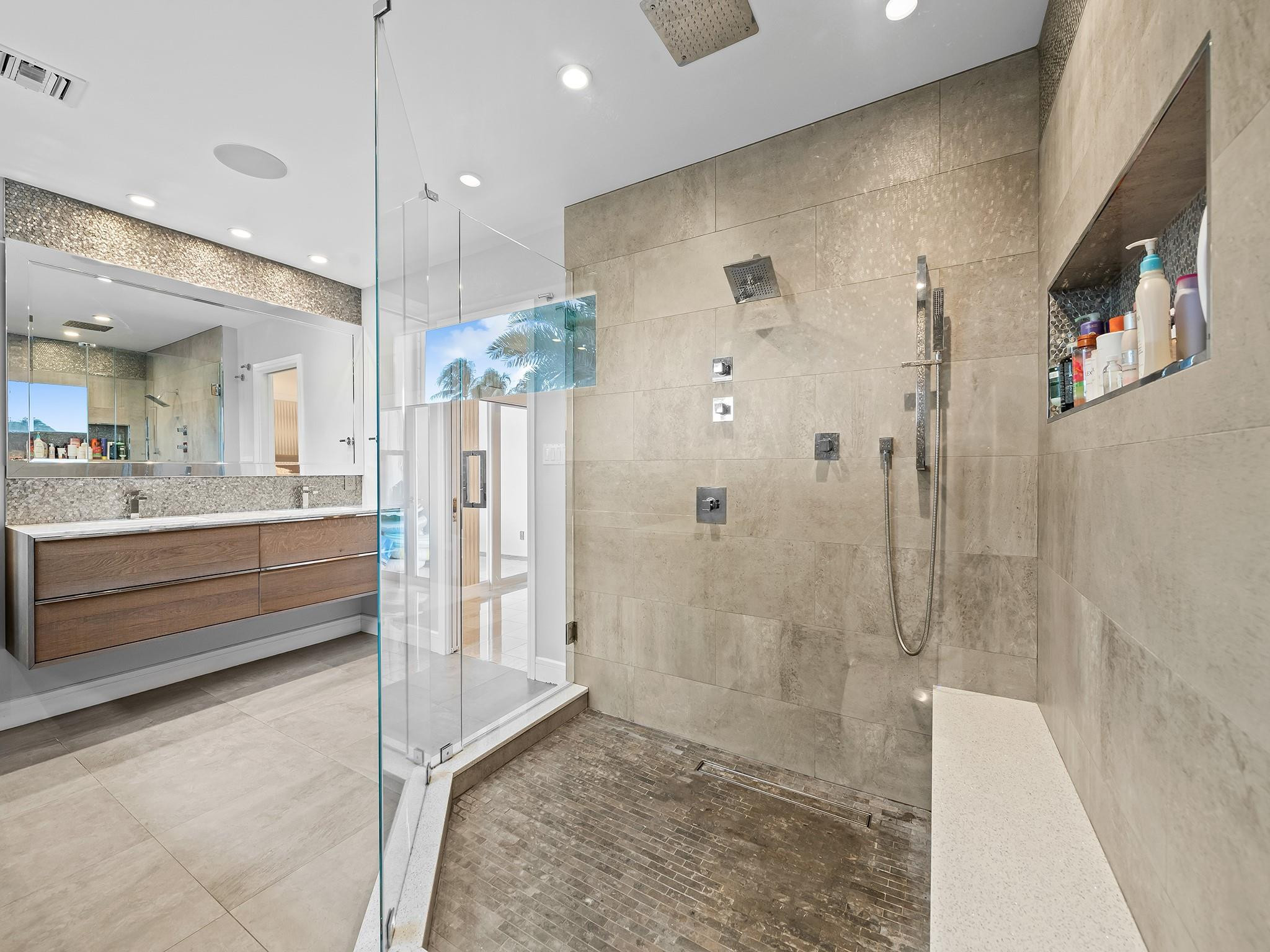 2811 NE 55th Fort Lauderdale, FL 33308