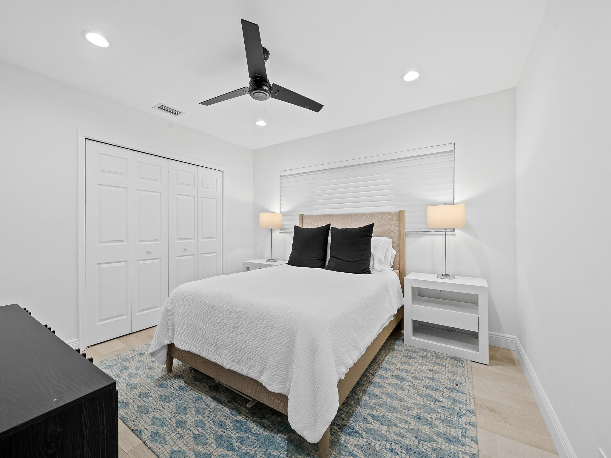 2811 NE 55th Fort Lauderdale, FL 33308