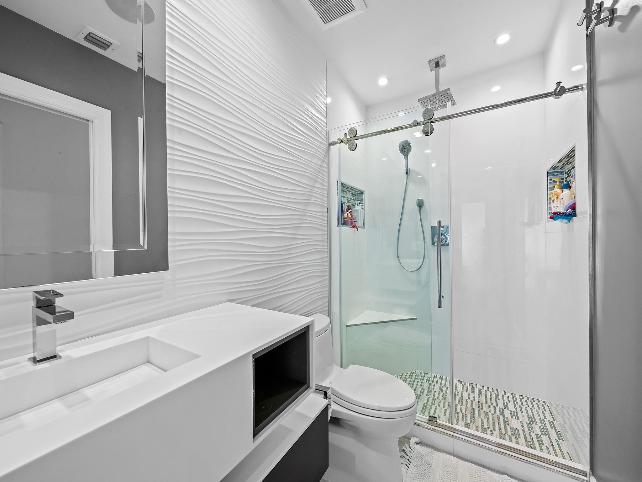 2811 NE 55th Fort Lauderdale, FL 33308