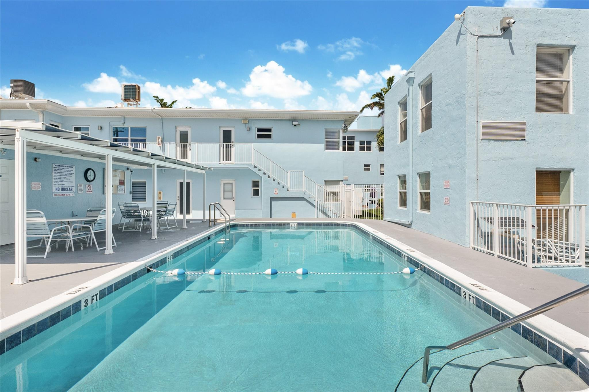 315 Van Buren #205B Hollywood, FL 33019