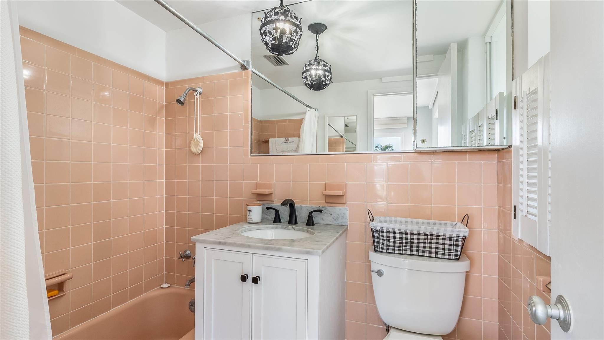 1221 Hillsboro Mile #39B Hillsboro Beach, FL 33062