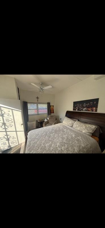 2610 Pierce Hollywood, FL 33020