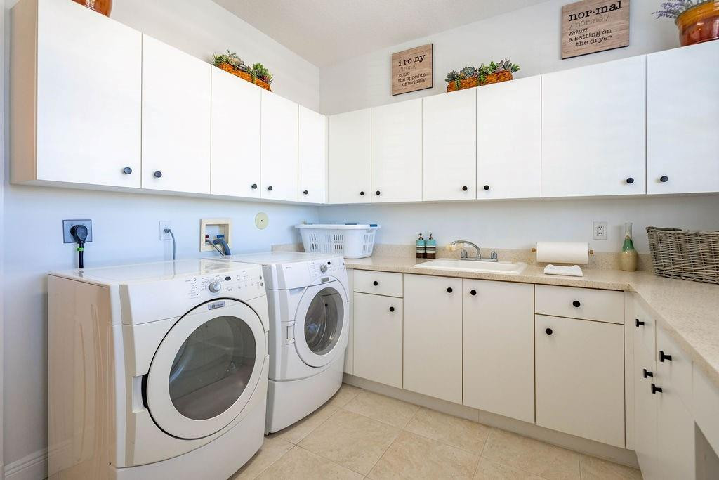 2825 Marina #2825 Lighthouse Point, FL 33064