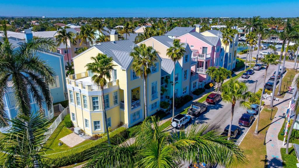 2825 Marina #2825 Lighthouse Point, FL 33064