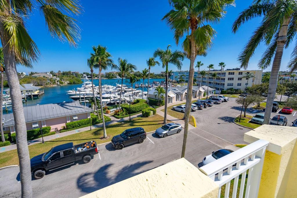 2825 Marina #2825 Lighthouse Point, FL 33064