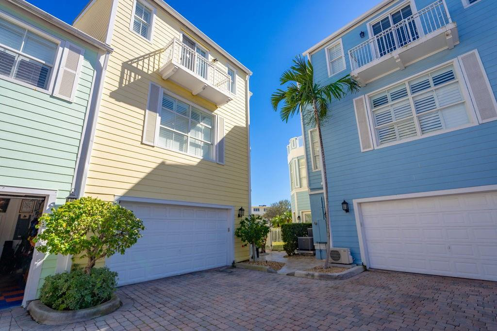 2825 Marina #2825 Lighthouse Point, FL 33064