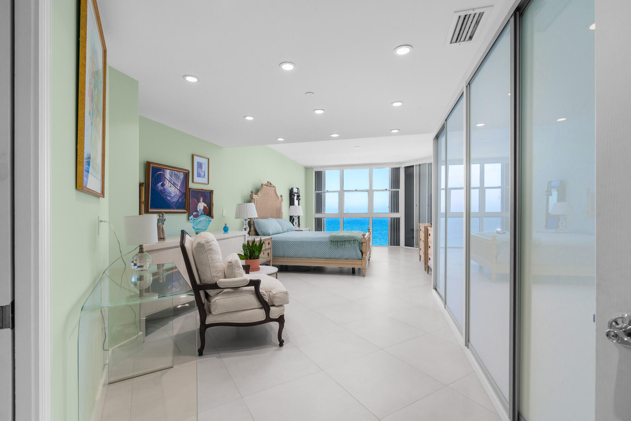 6051 N Ocean #1101 Hollywood, FL 33019