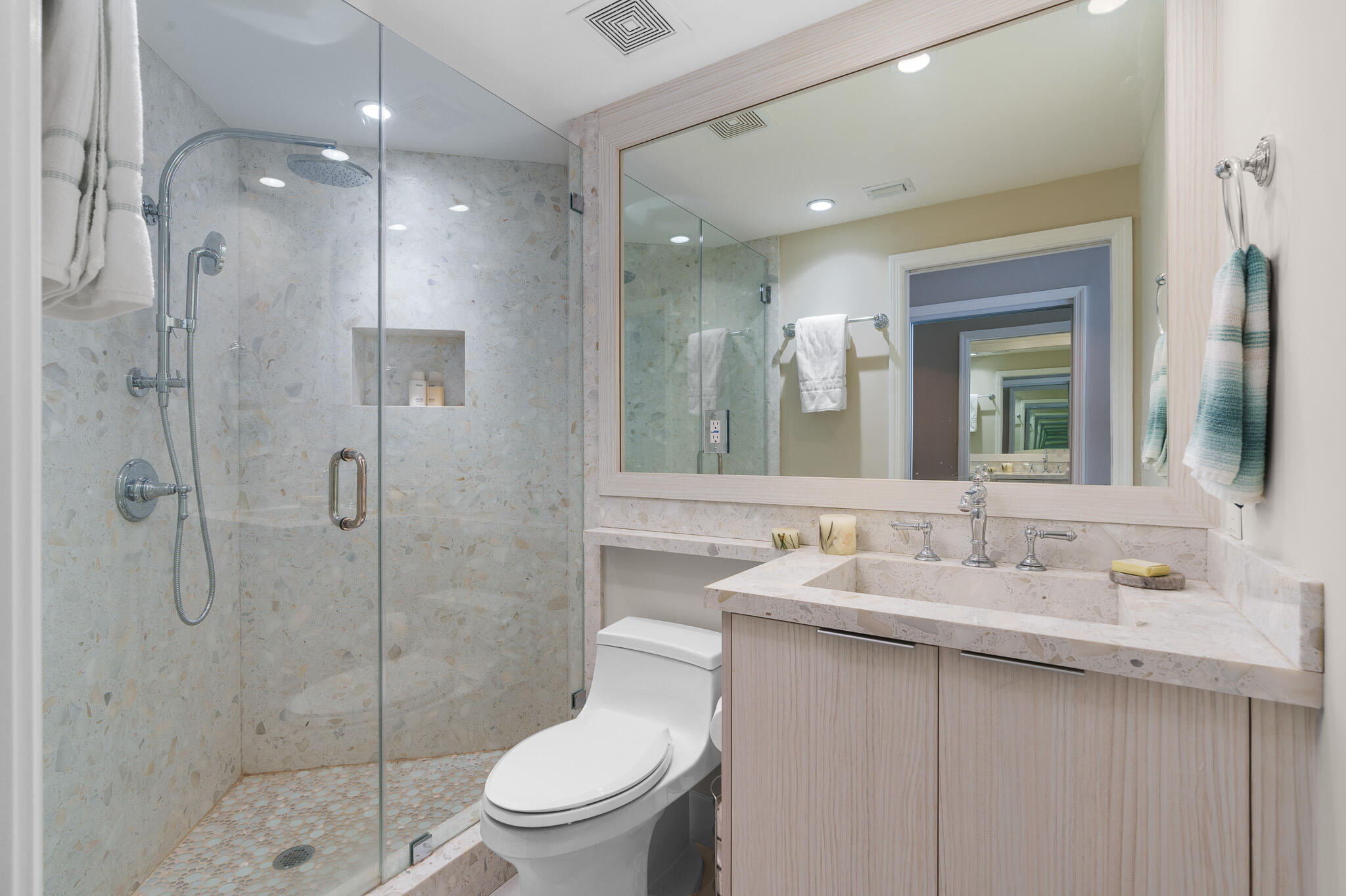 6051 N Ocean #1101 Hollywood, FL 33019