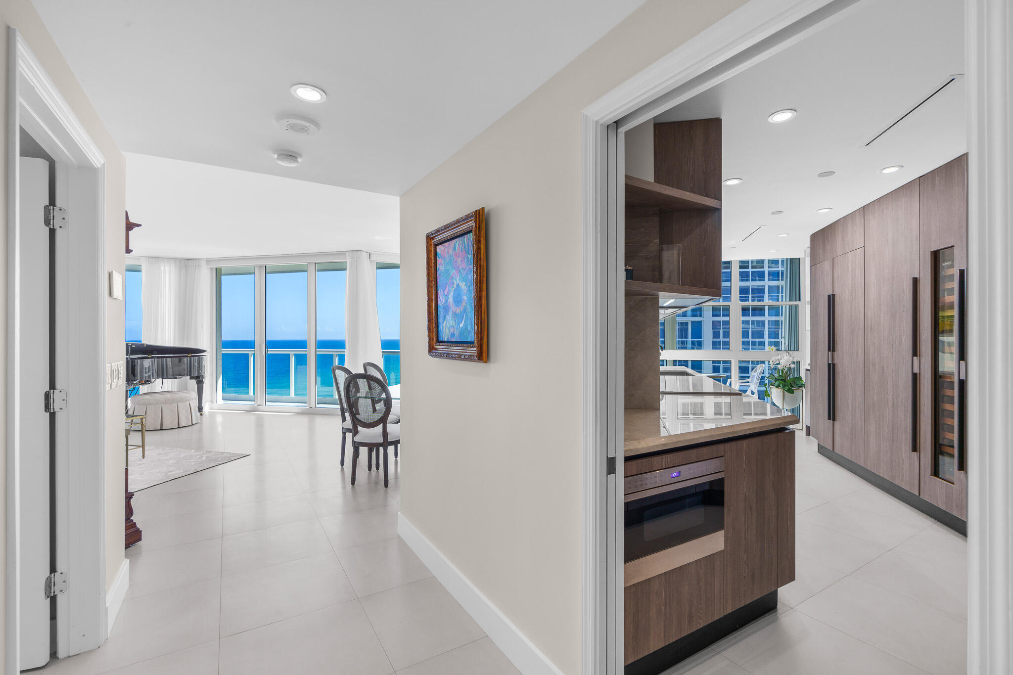 6051 N Ocean #1101 Hollywood, FL 33019