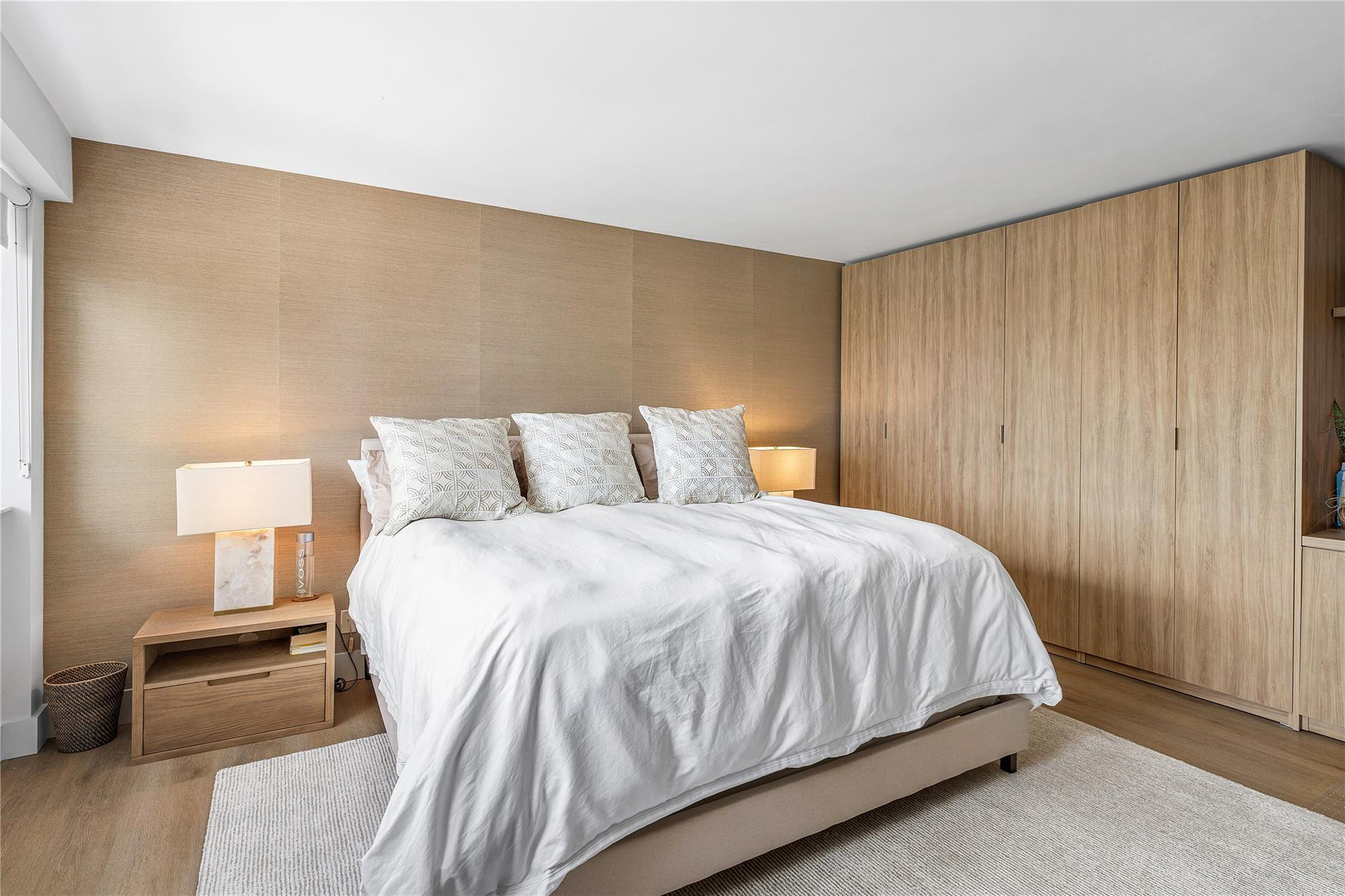 3000 Holiday #1605 Fort Lauderdale, FL 33316