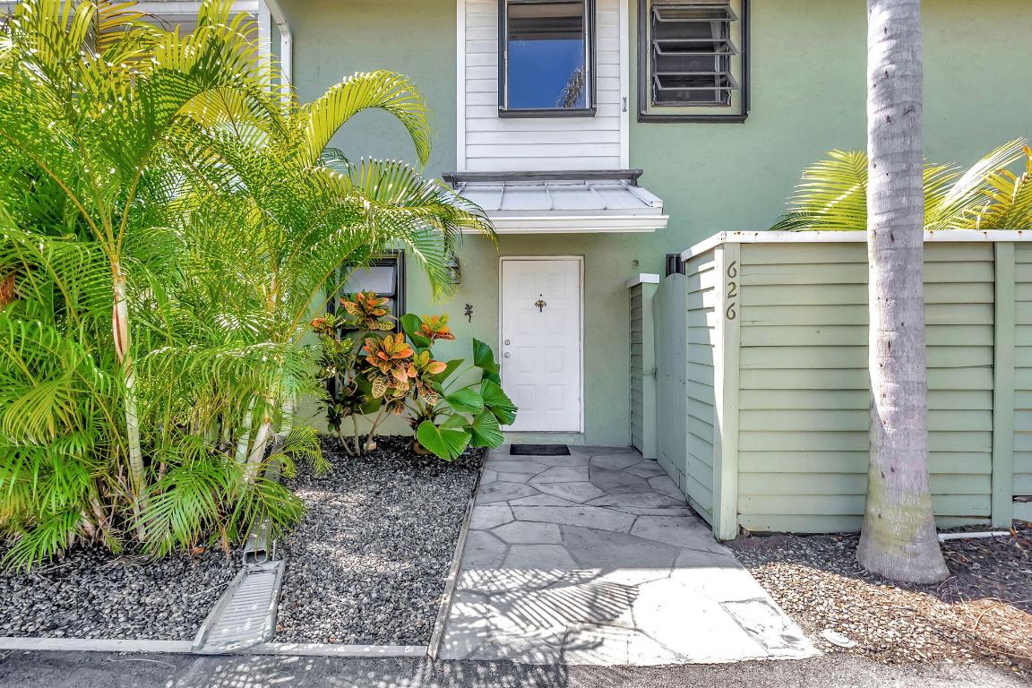 626 Mariners Boynton Beach, FL 33435