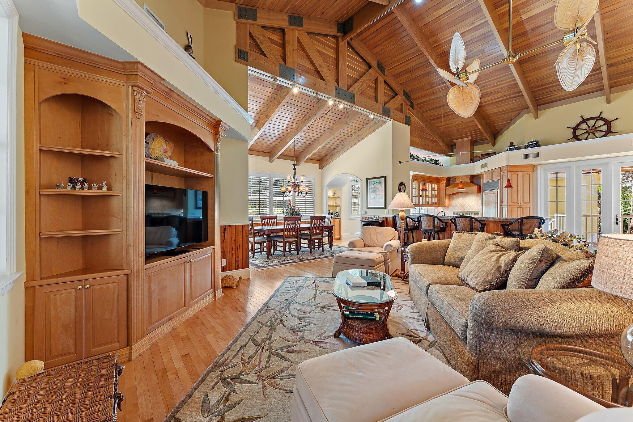 134 N Beach Rd Hobe Sound, FL 33455