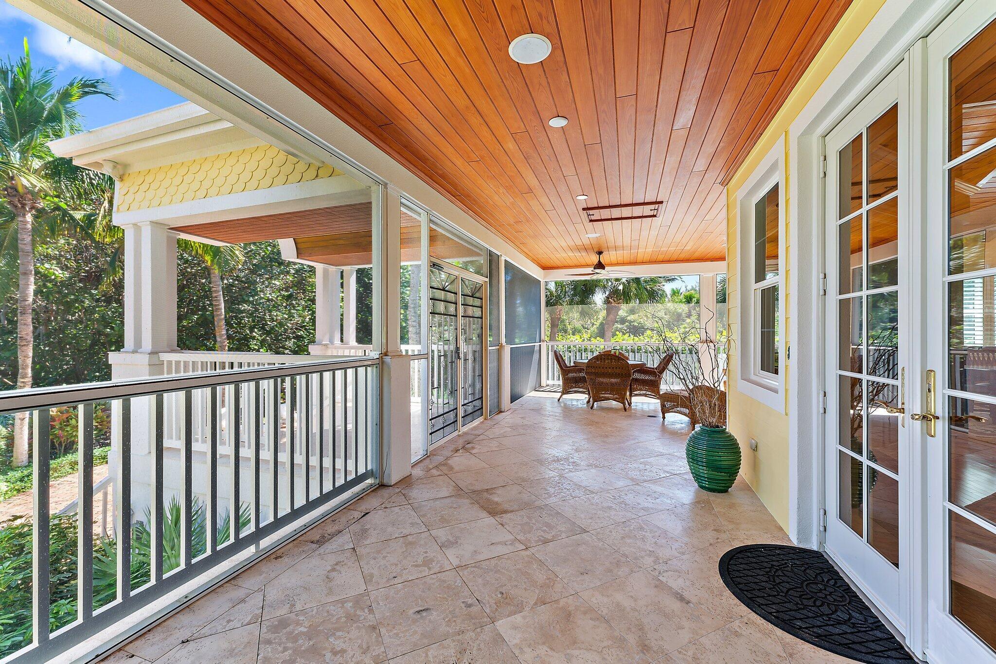 134 N Beach Rd Hobe Sound, FL 33455