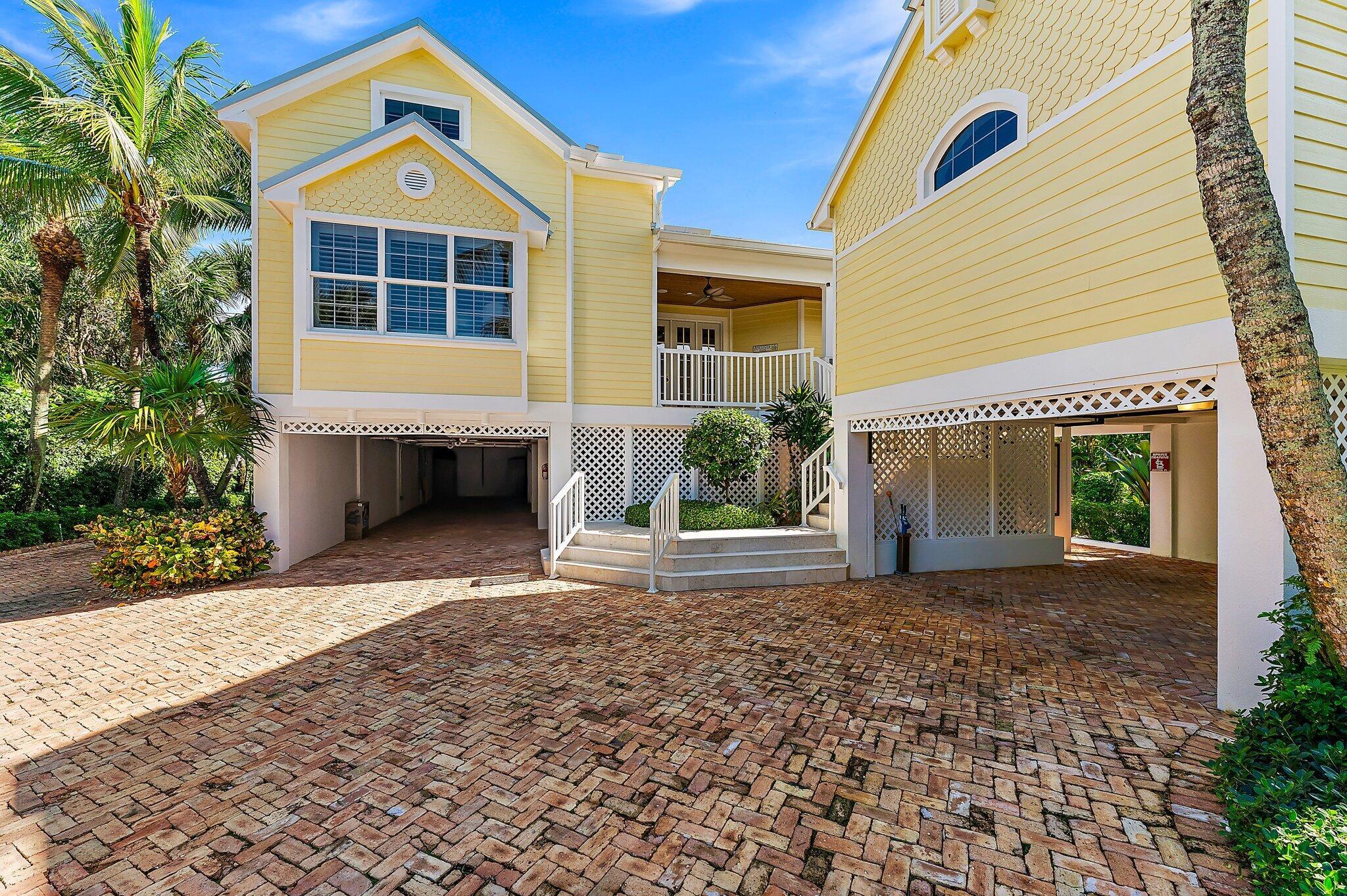 134 N Beach Rd Hobe Sound, FL 33455