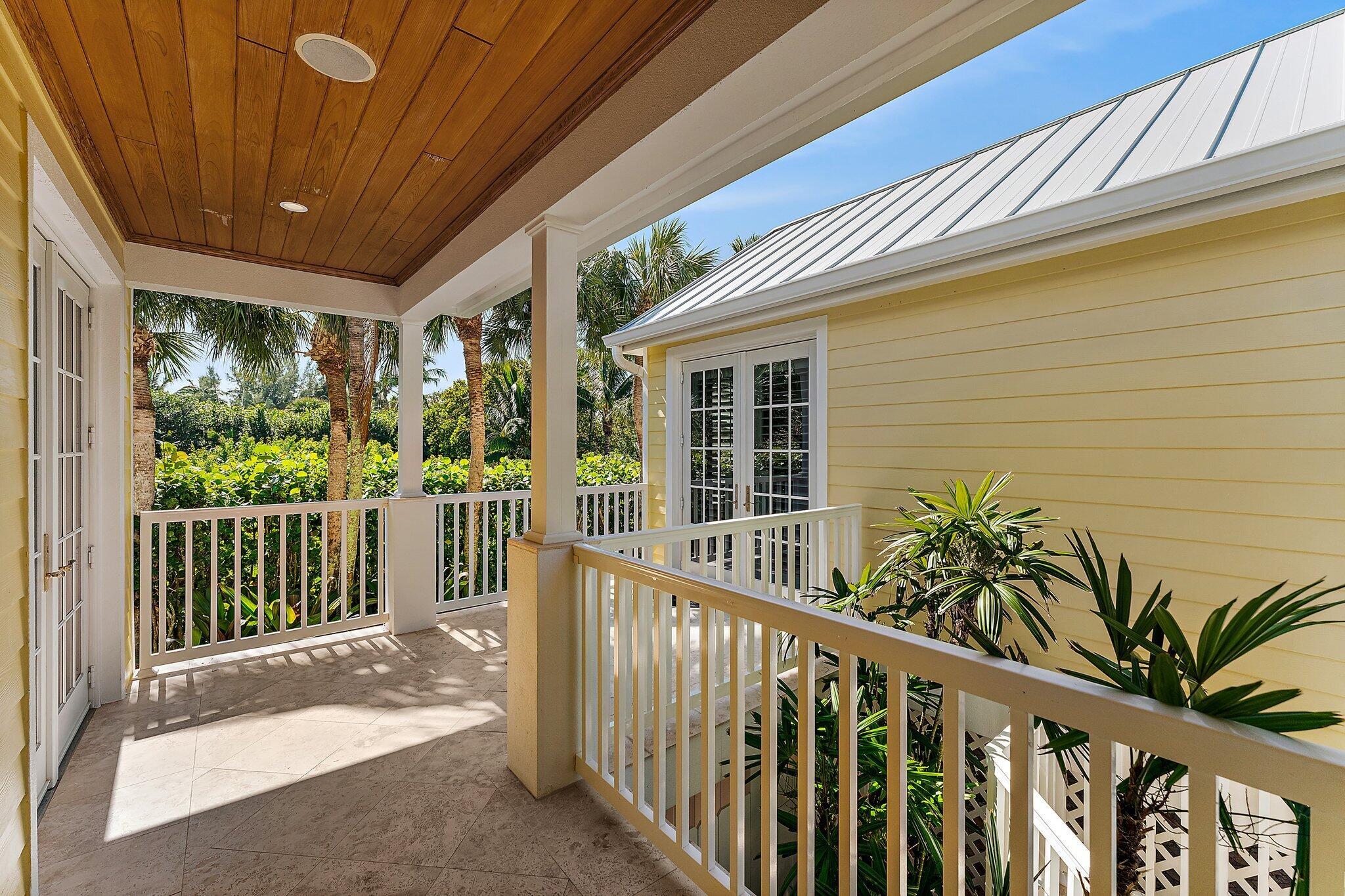 134 N Beach Rd Hobe Sound, FL 33455