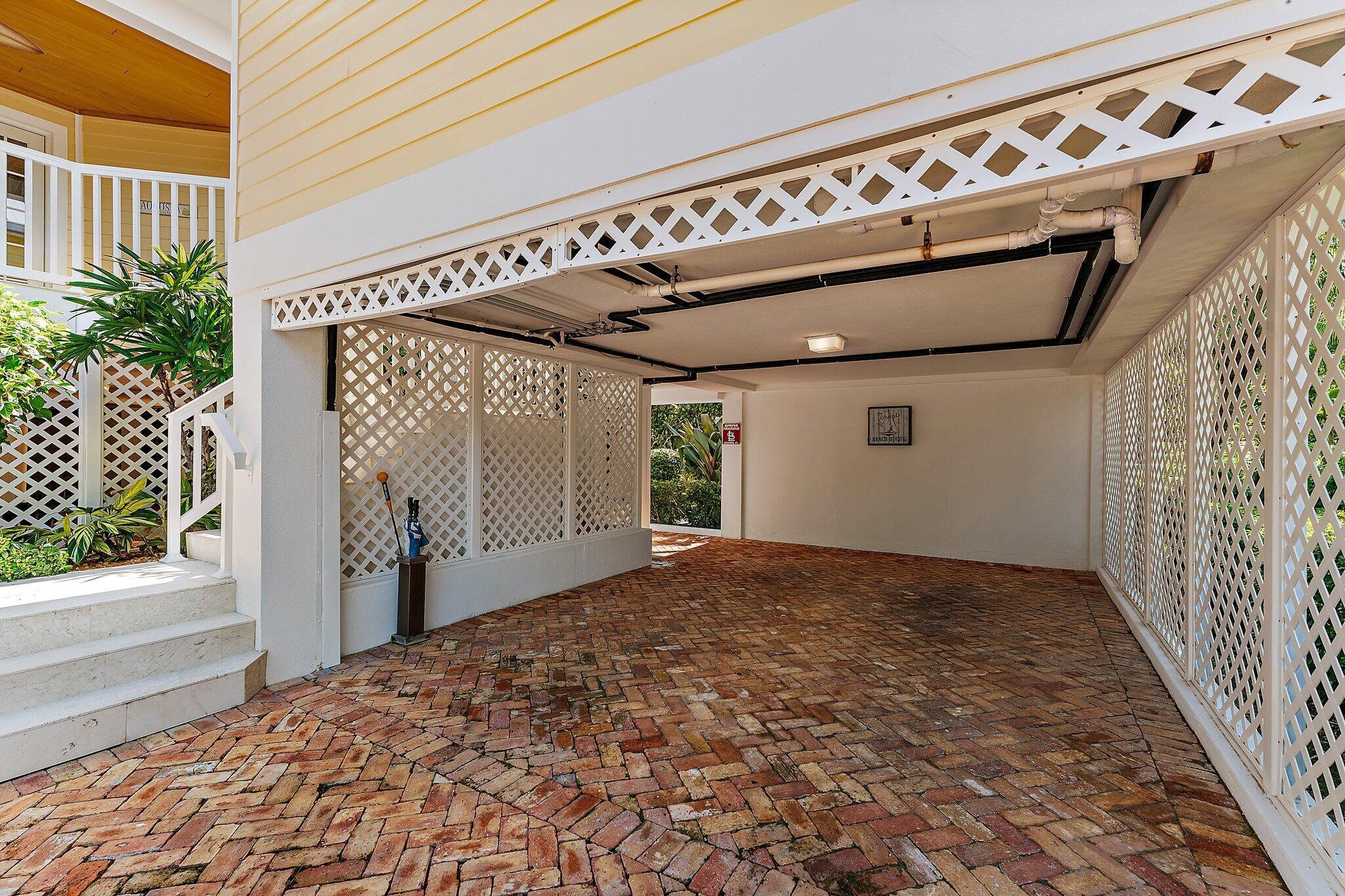 134 N Beach Rd Hobe Sound, FL 33455