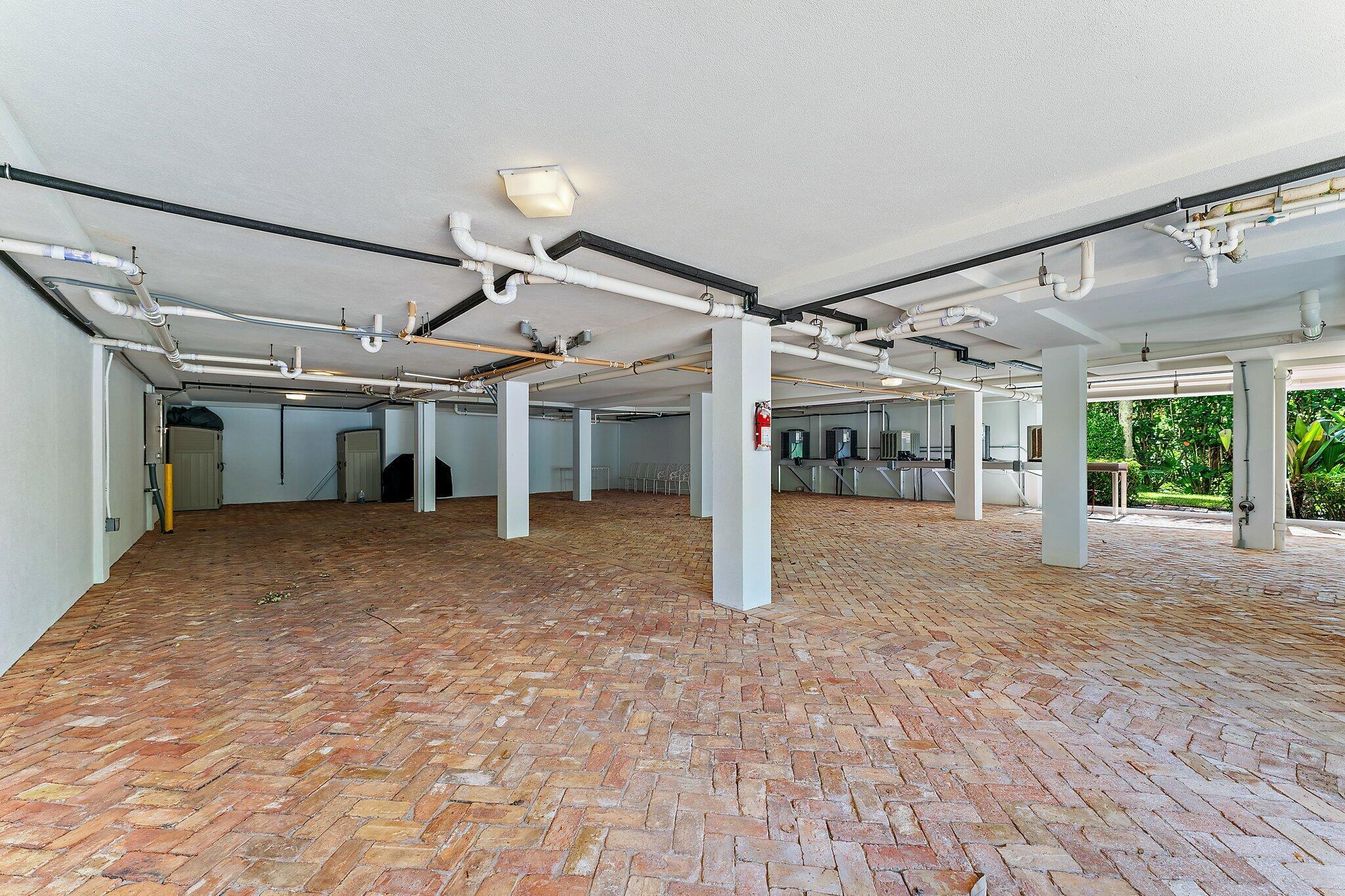 134 N Beach Rd Hobe Sound, FL 33455