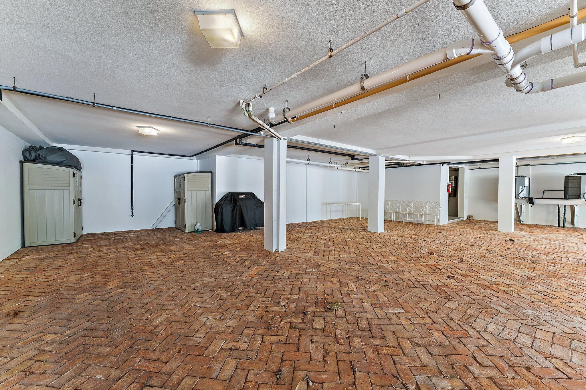 134 N Beach Rd Hobe Sound, FL 33455