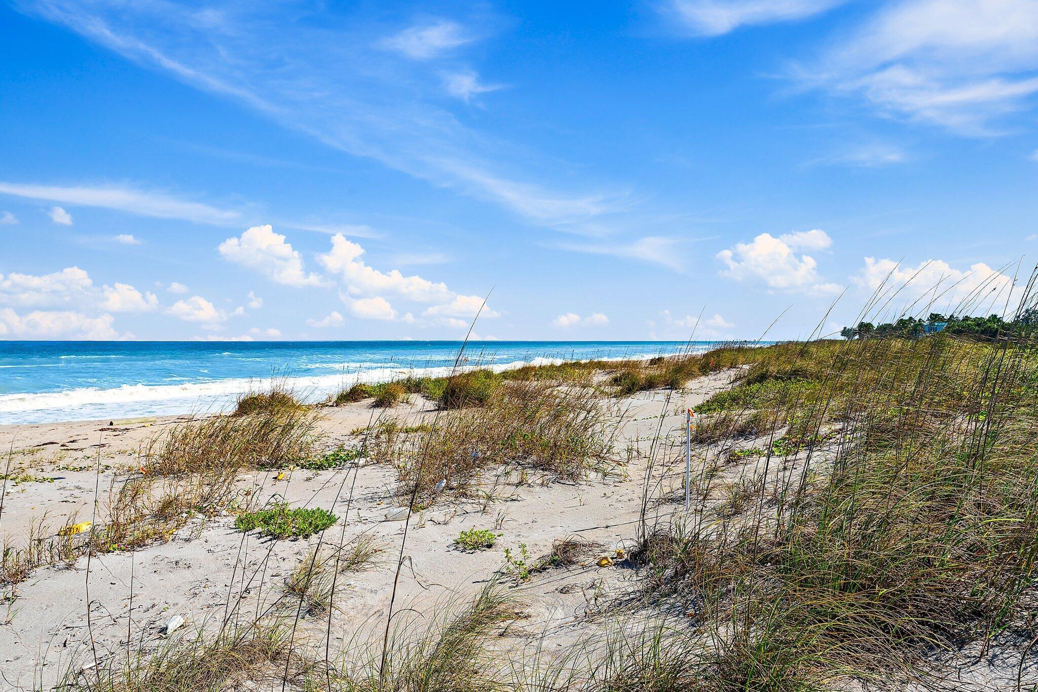 134 N Beach Rd Hobe Sound, FL 33455